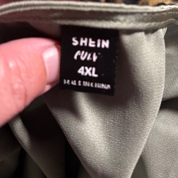 SHEIN GReen Dress - Picture 7 of 8